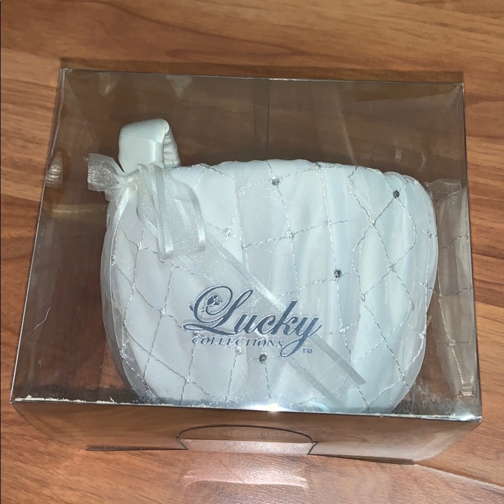 NWT Lucky Collections Beautiful Flower Girl Basket